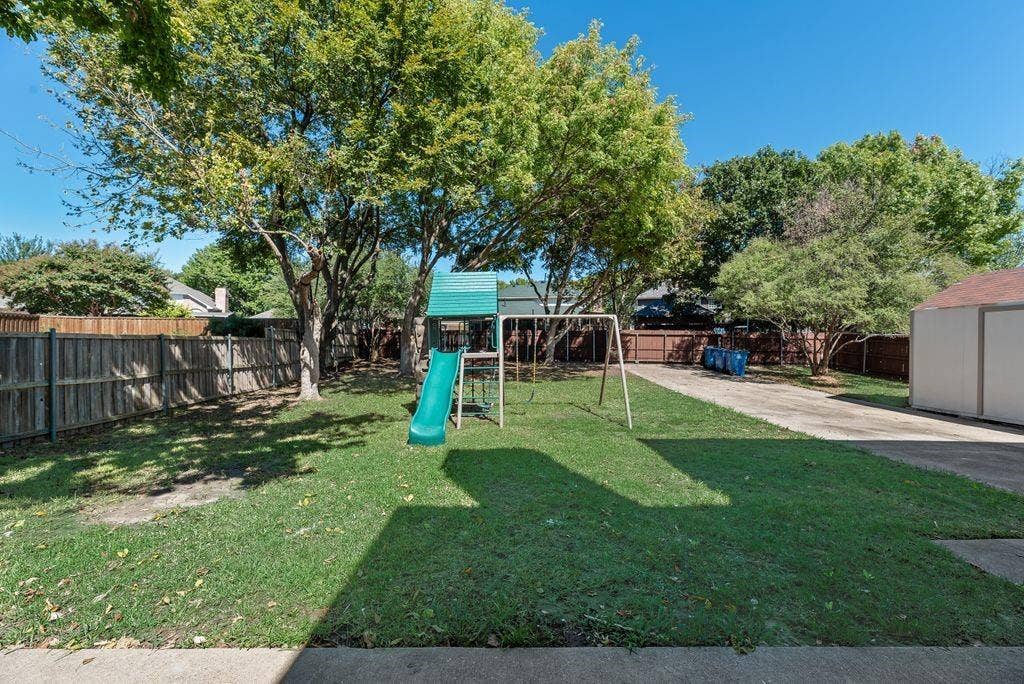9021 Lakepointe Avenue, Rowlett, TX 75088 9021 Lakepointe Avenue, Rowlett, TX 75088