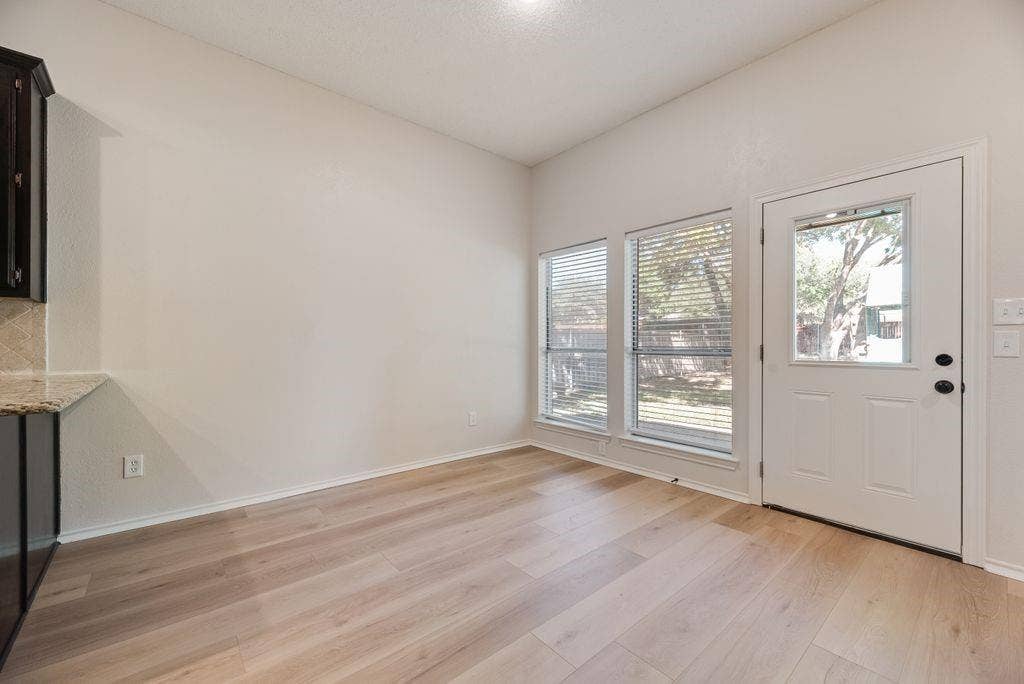 9021 Lakepointe Avenue, Rowlett, TX 75088 9021 Lakepointe Avenue, Rowlett, TX 75088