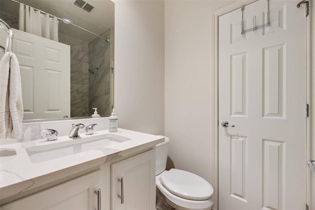 4411 Mckinney Avenue, #16, Dallas, TX 75205 4411 Mckinney Avenue, #16, Dallas, TX 75205