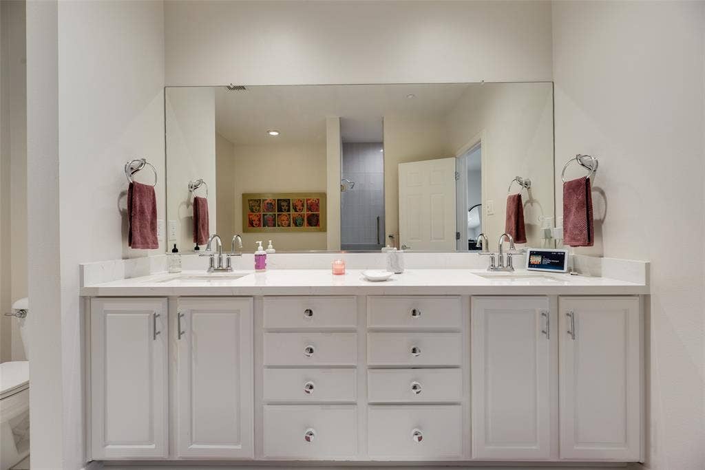 4411 Mckinney Avenue, #16, Dallas, TX 75205 4411 Mckinney Avenue, #16, Dallas, TX 75205
