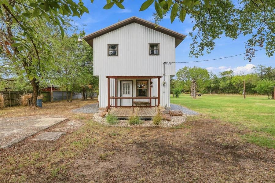 Property photo for 351 County Road 2274, Telephone, TX