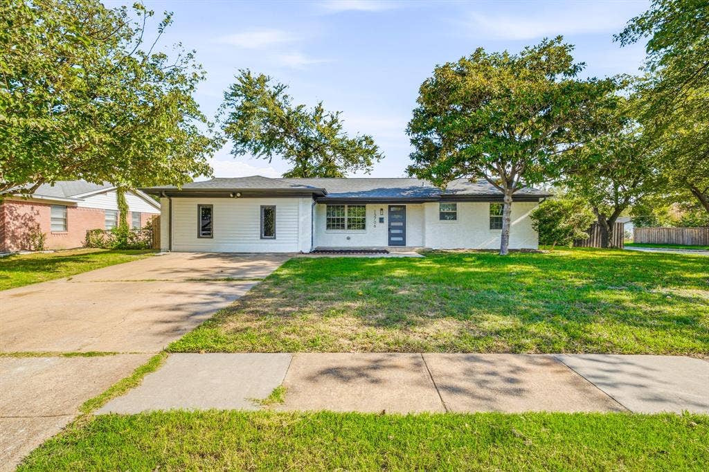 13706 Janwood Lane, Farmers Branch, TX 75234 13706 Janwood Lane, Farmers Branch, TX 75234