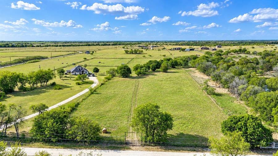 Property photo for 5744 NW CR 1270, Corsicana, TX