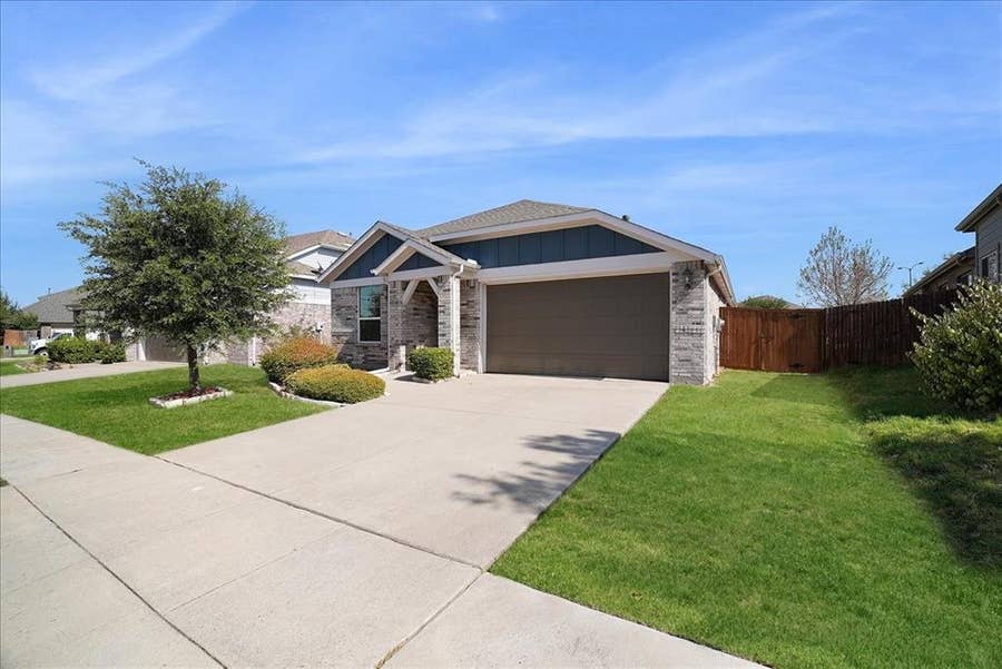 Property photo for 1103 Foxtail Drive, Anna, TX