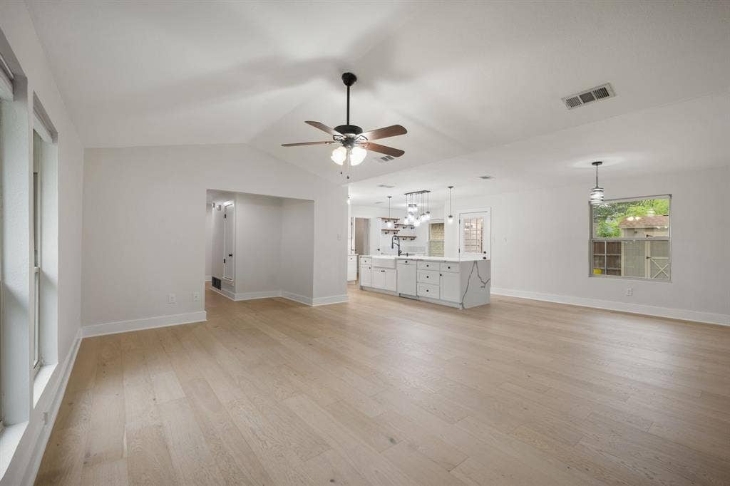 4541 Hartford Drive, Plano, TX 75093 4541 Hartford Drive, Plano, TX 75093