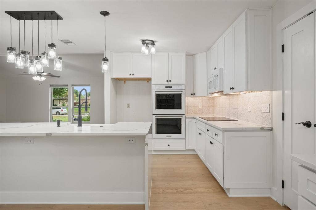 4541 Hartford Drive, Plano, TX 75093 4541 Hartford Drive, Plano, TX 75093
