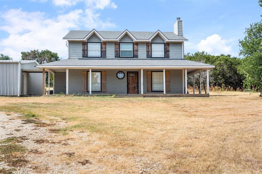 Property photo for 4600 Hunters Glen Court, Granbury, TX