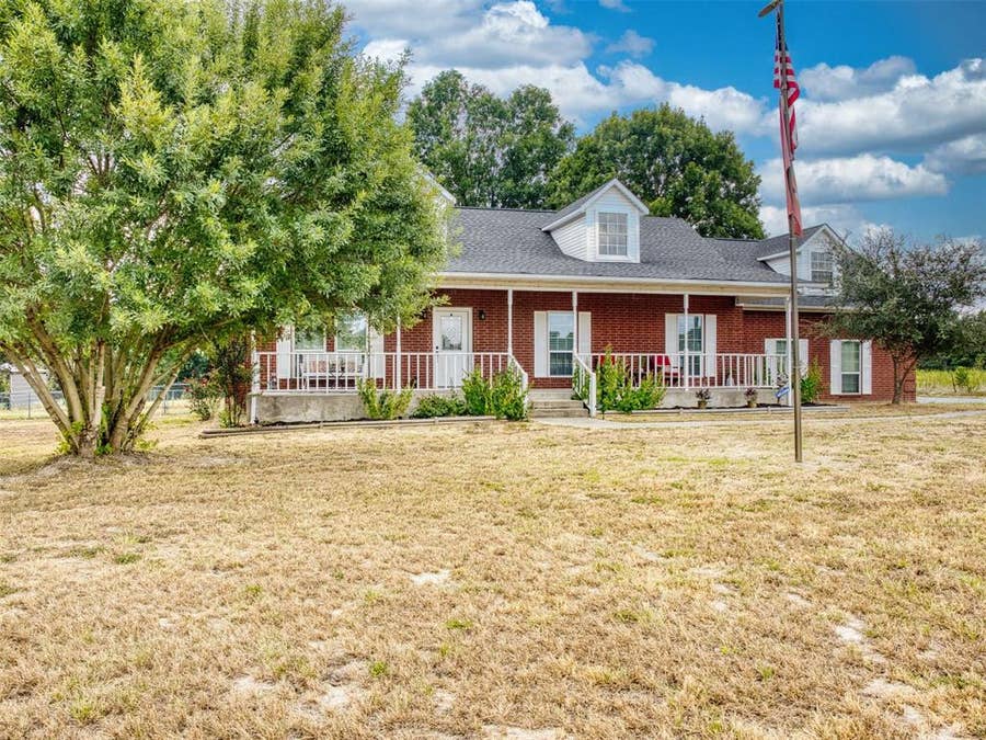 Property photo for 721 County Road 2210, Mineola, TX