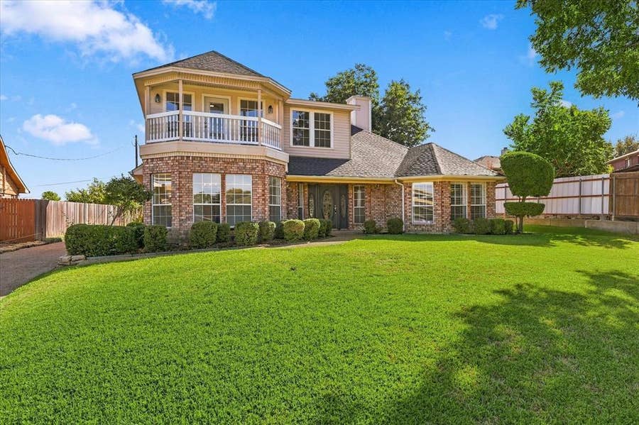 Property photo for 4406 Zion Road, Garland, TX