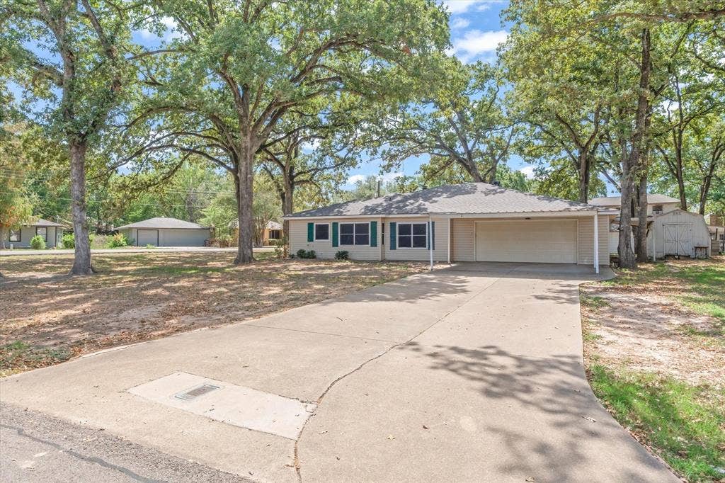 103 Harbor Haven Street, Gun Barrel City, TX 75156 103 Harbor Haven Street, Gun Barrel City, TX 75156