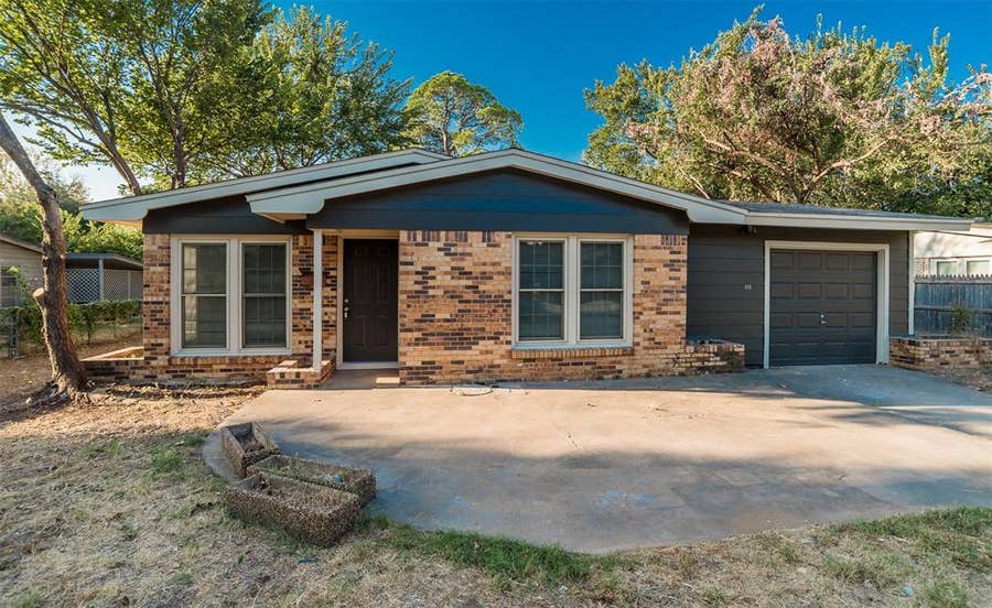 Property photo for 6216 Windermere Place, Fort Worth, TX