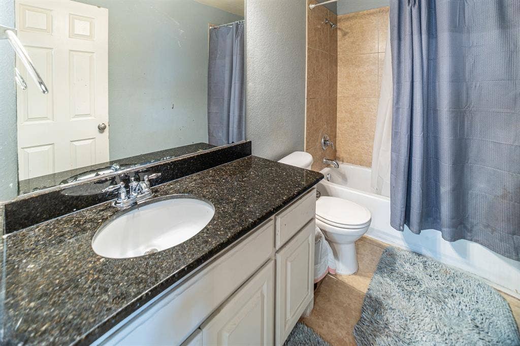 3039 Rosina, Grand Prairie, TX 75054 3039 Rosina, Grand Prairie, TX 75054