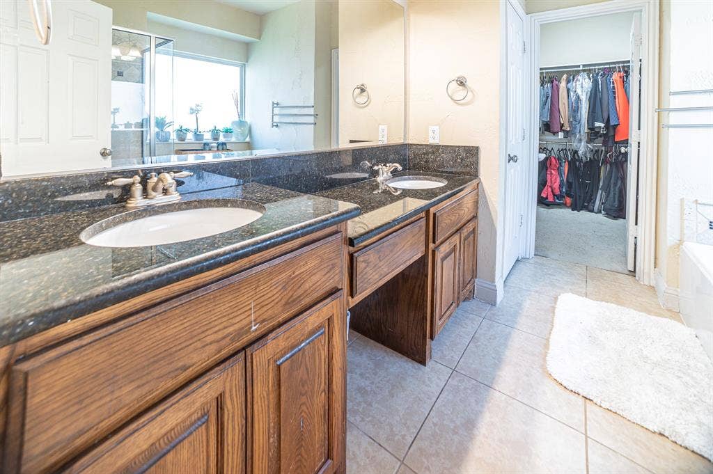 3039 Rosina, Grand Prairie, TX 75054 3039 Rosina, Grand Prairie, TX 75054