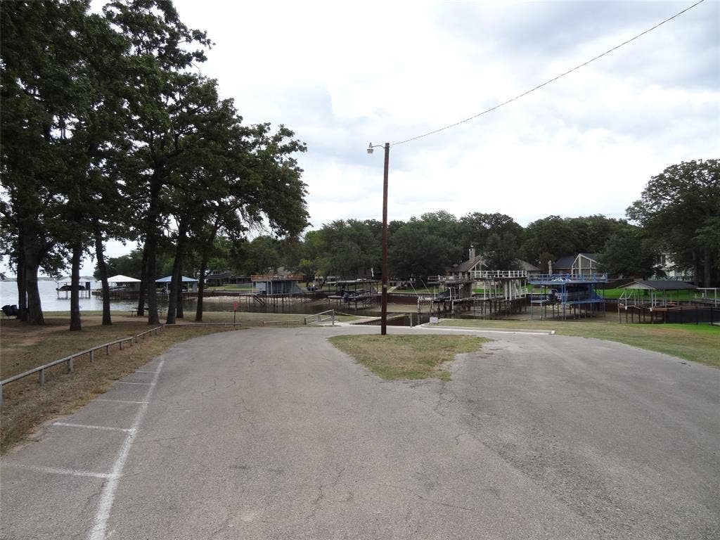 Lot 380 North Shore, Trinidad, TX 75163 Community Boat Launch