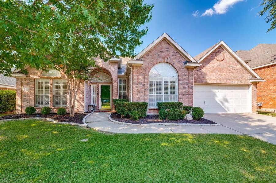 Property photo for 8804 Aviary Drive, McKinney, TX