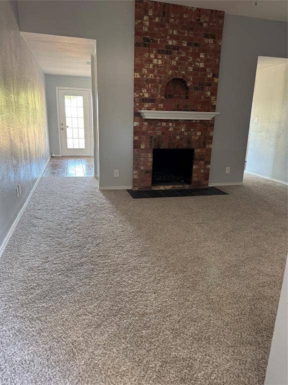 109 Waldman Drive, Gun Barrel City, TX 75156 Brick fireplace