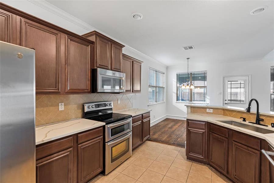 Property photo for 133 Meadow Crest Drive, Princeton, TX