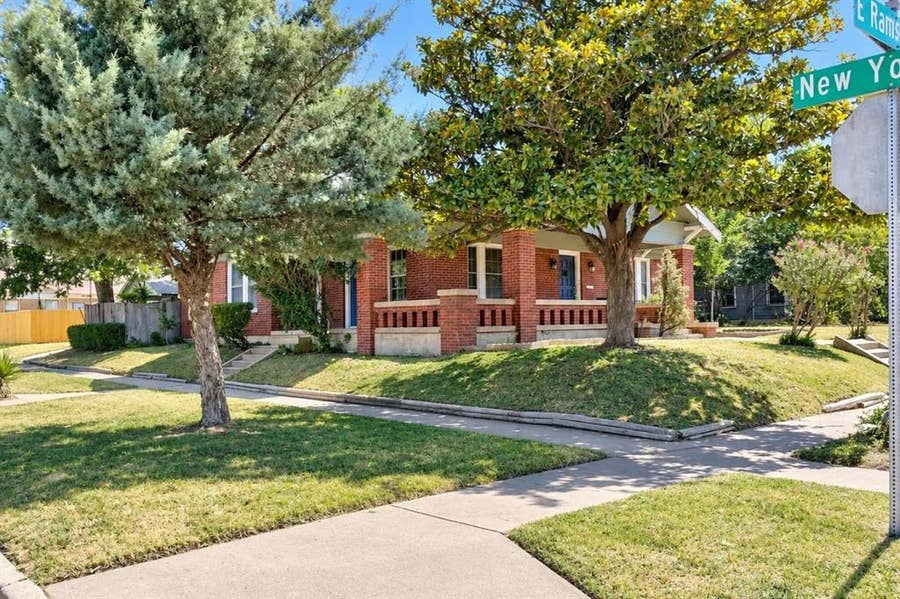Property photo for 956 E Ramsey Avenue, Fort Worth, TX