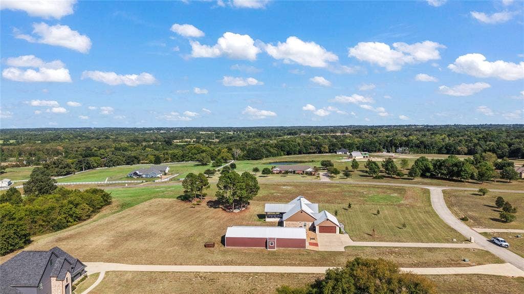 4830 Bridle View Court, Athens, TX 75752 home with large shop on 2 acres