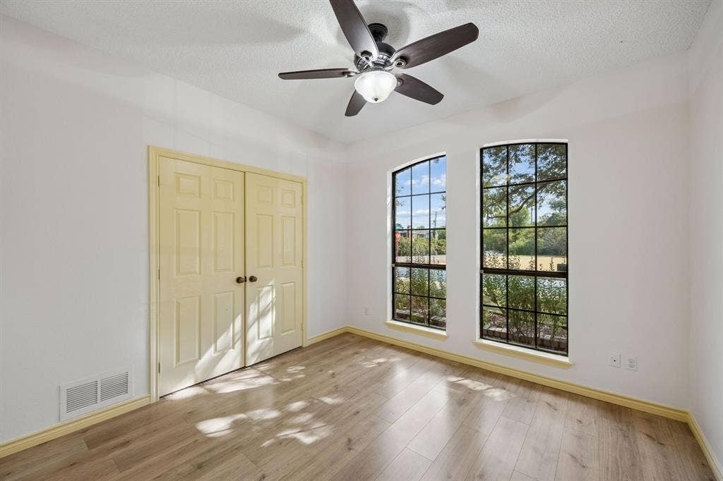 10123 Candlebrook Drive, Dallas, TX 75243 10123 Candlebrook Drive, Dallas, TX 75243