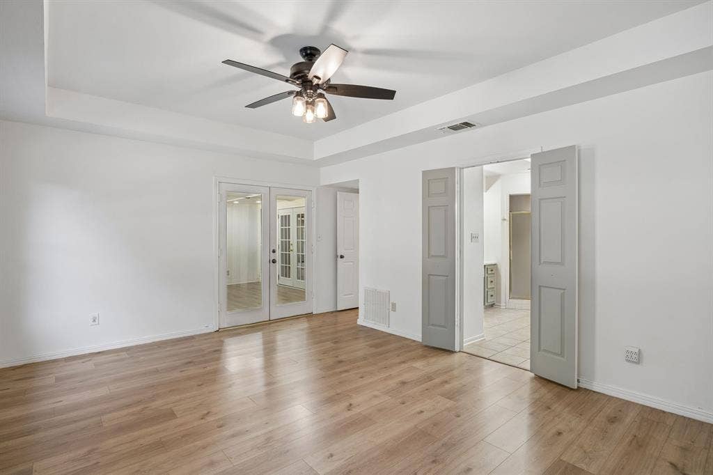 10123 Candlebrook Drive, Dallas, TX 75243 10123 Candlebrook Drive, Dallas, TX 75243