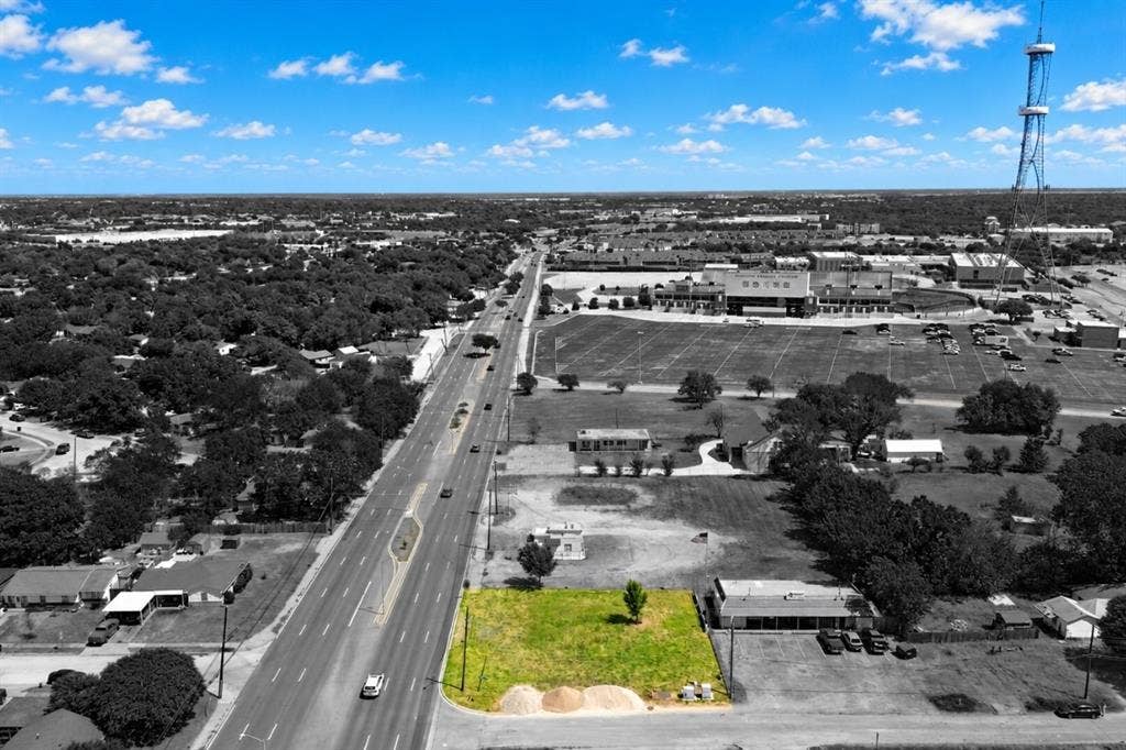2648 W Scyene Road, Mesquite, TX 75149 2648 W Scyene Road, Mesquite, TX 75149
