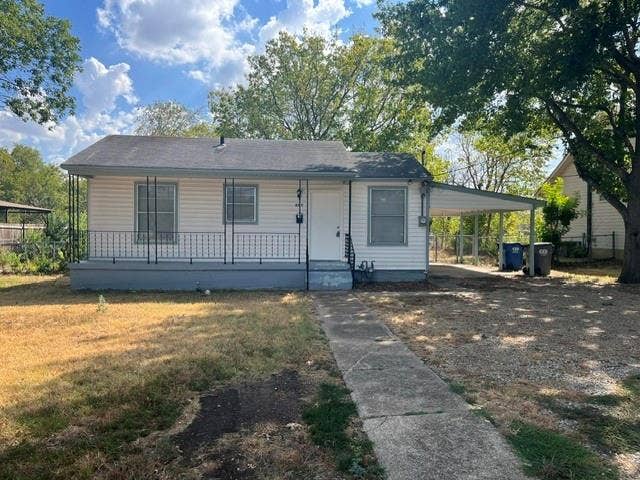 Property photo for 508 W 5th Street, Lancaster, TX