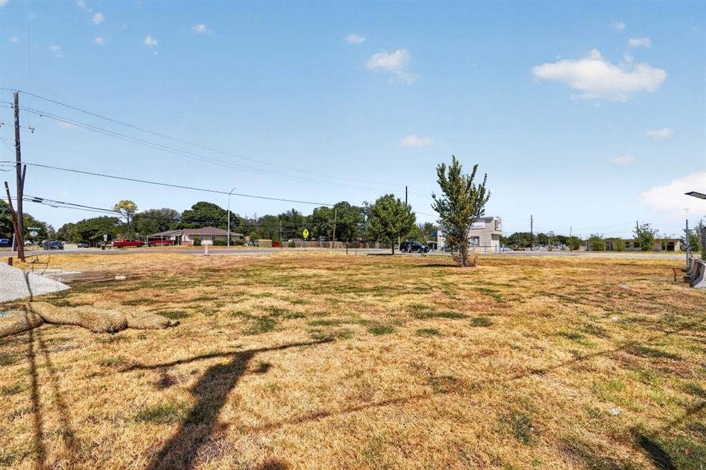 2648 W Scyene Road, Mesquite, TX 75149 2648 W Scyene Road, Mesquite, TX 75149