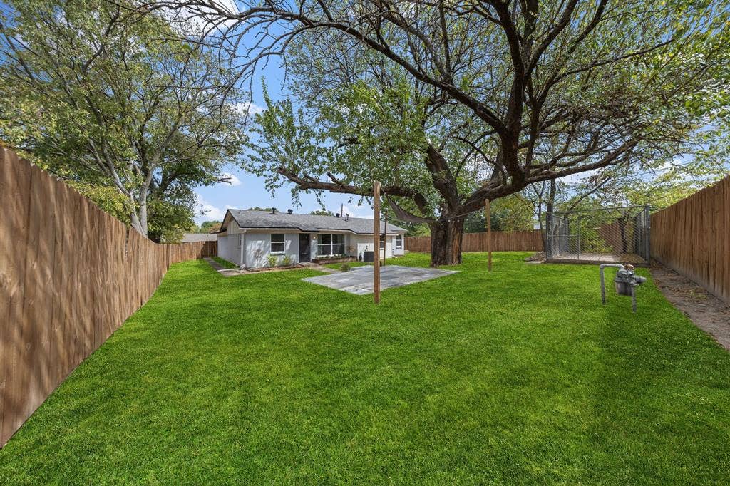 3016 Briarwood Drive, Plano, TX 75074