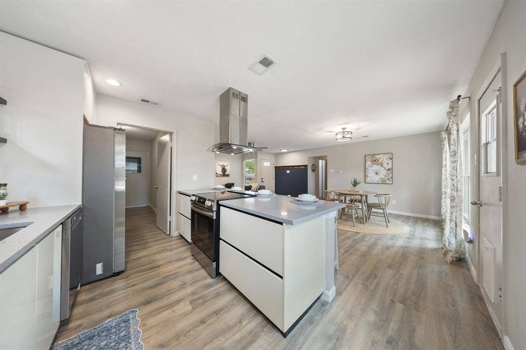 3016 Briarwood Drive, Plano, TX 75074