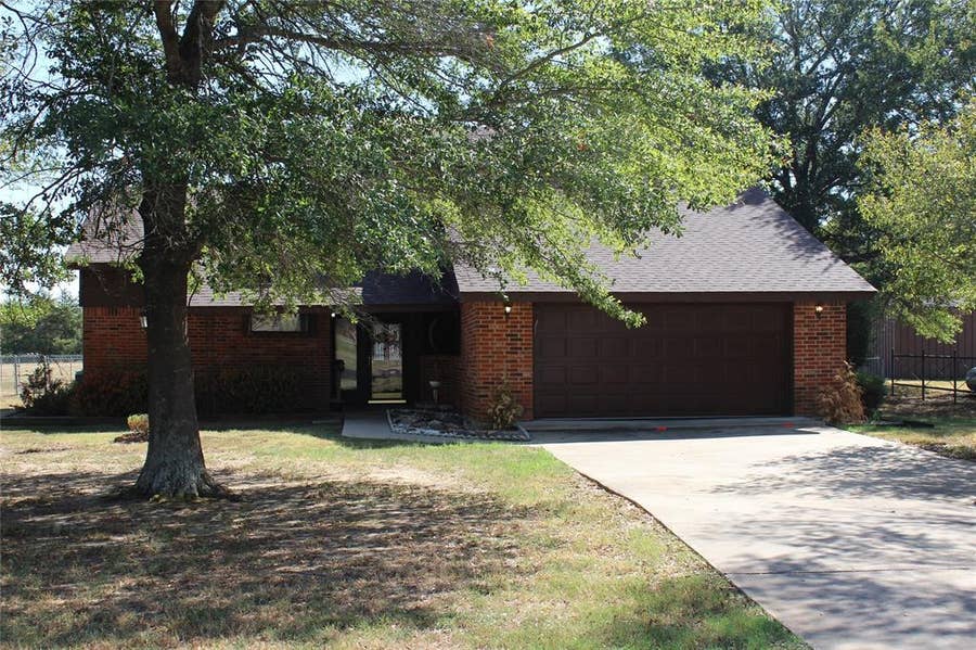 Property photo for 4497 FM 2820, Sumner, TX