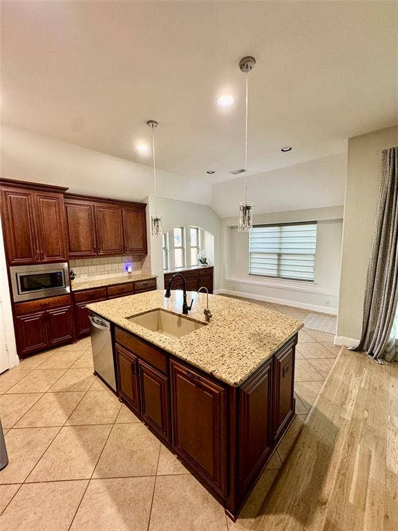 2324 Kemerton Drive, Plano, TX 75025 2324 Kemerton Drive, Plano, TX 75025