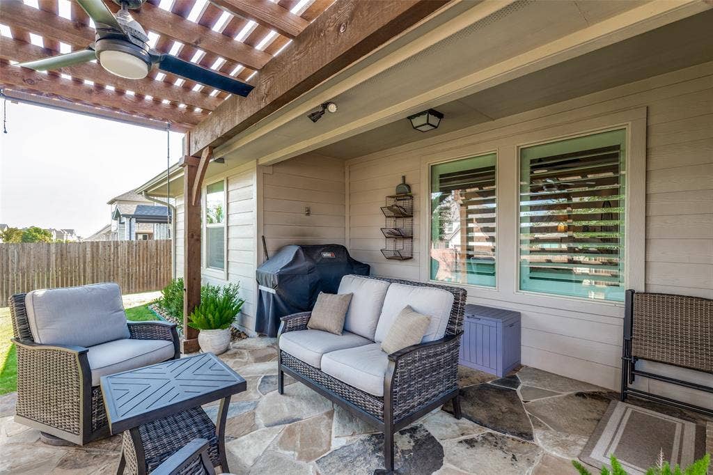 3216 Mountwell Drive, McKinney, TX 75071 3216 Mountwell Drive, McKinney, TX 75071
