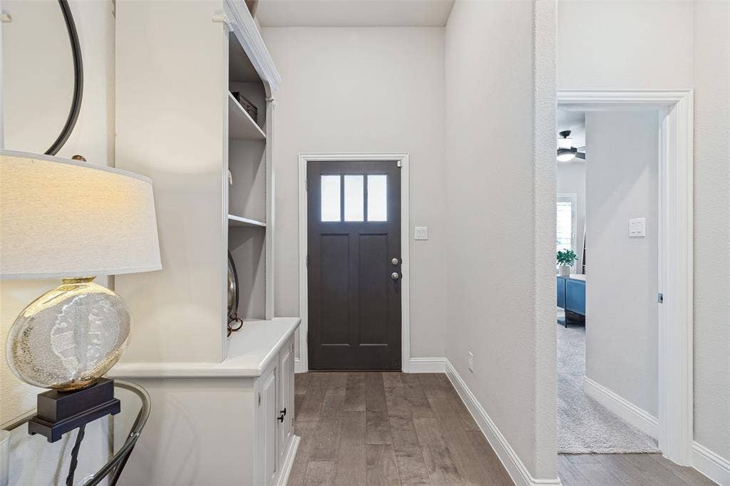 3216 Mountwell Drive, McKinney, TX 75071 3216 Mountwell Drive, McKinney, TX 75071