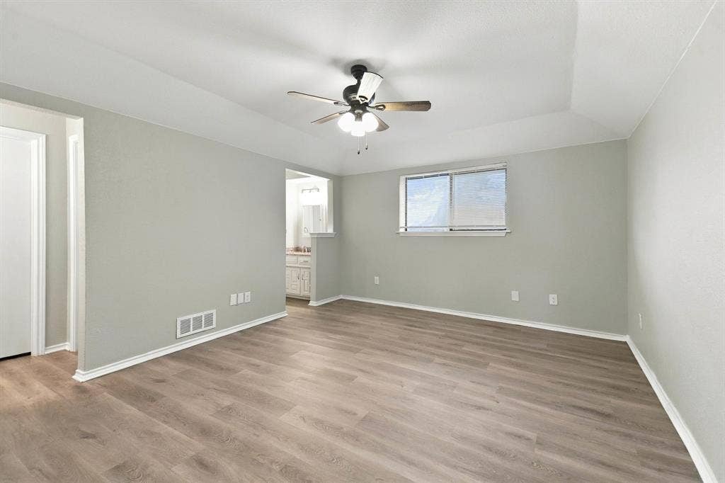 2865 Meadowbrook Drive, Plano, TX 75075 2865 Meadowbrook Drive, Plano, TX 75075