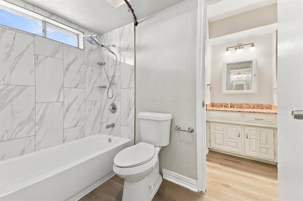2865 Meadowbrook Drive, Plano, TX 75075 2865 Meadowbrook Drive, Plano, TX 75075