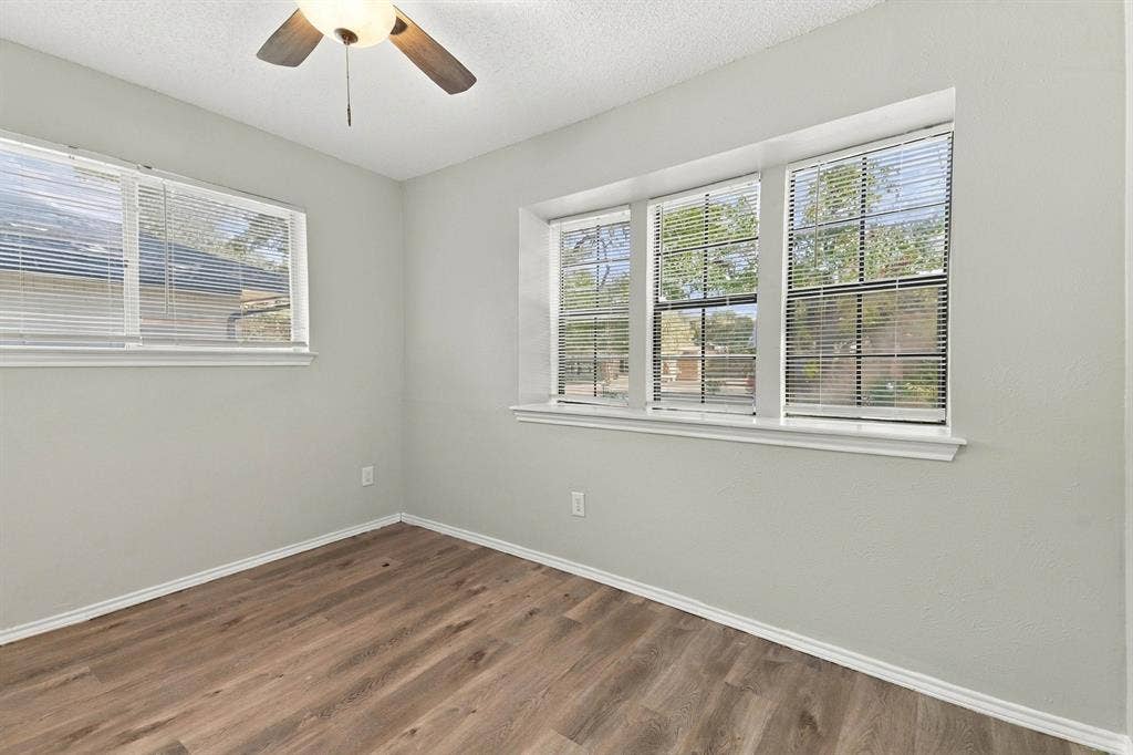 2865 Meadowbrook Drive, Plano, TX 75075 2865 Meadowbrook Drive, Plano, TX 75075