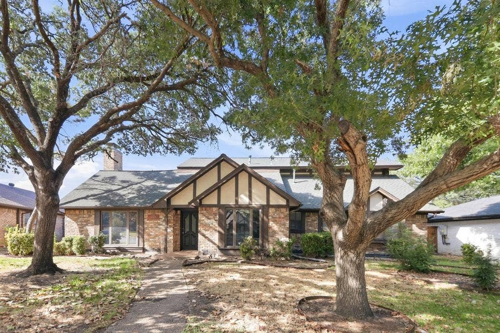 2865 Meadowbrook Drive, Plano, TX 75075 2865 Meadowbrook Drive, Plano, TX 75075