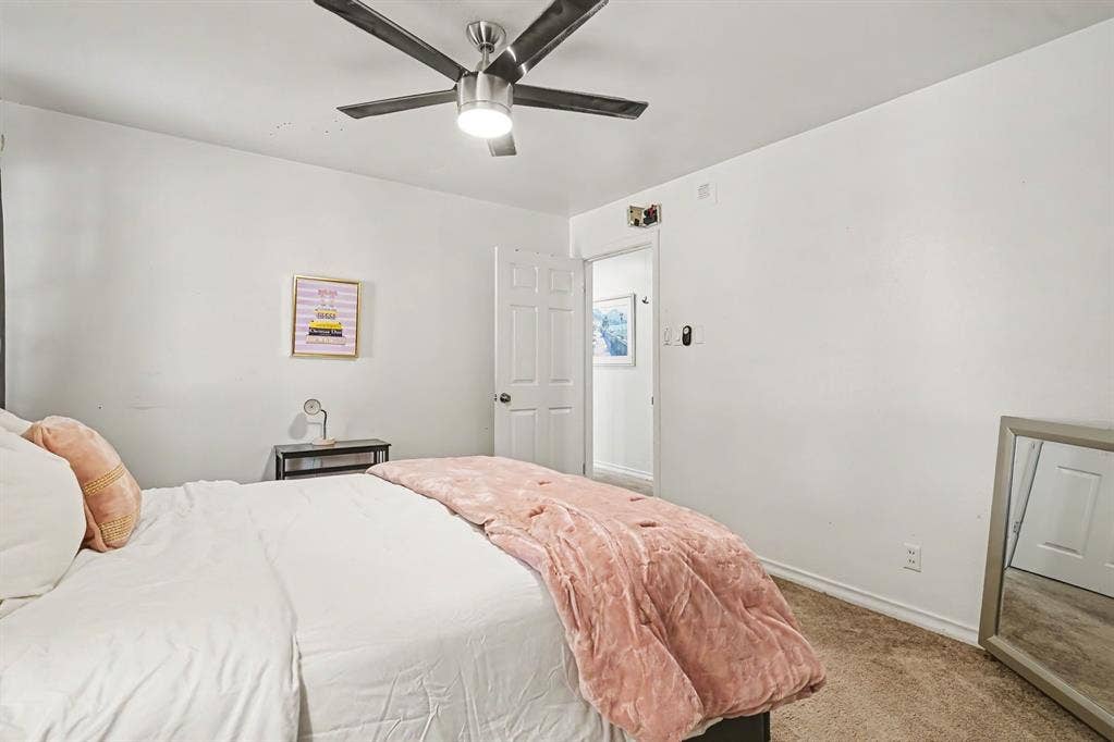 1405 N Buckner Boulevard, Dallas, TX 75218 1405 N Buckner Boulevard, Dallas, TX 75218