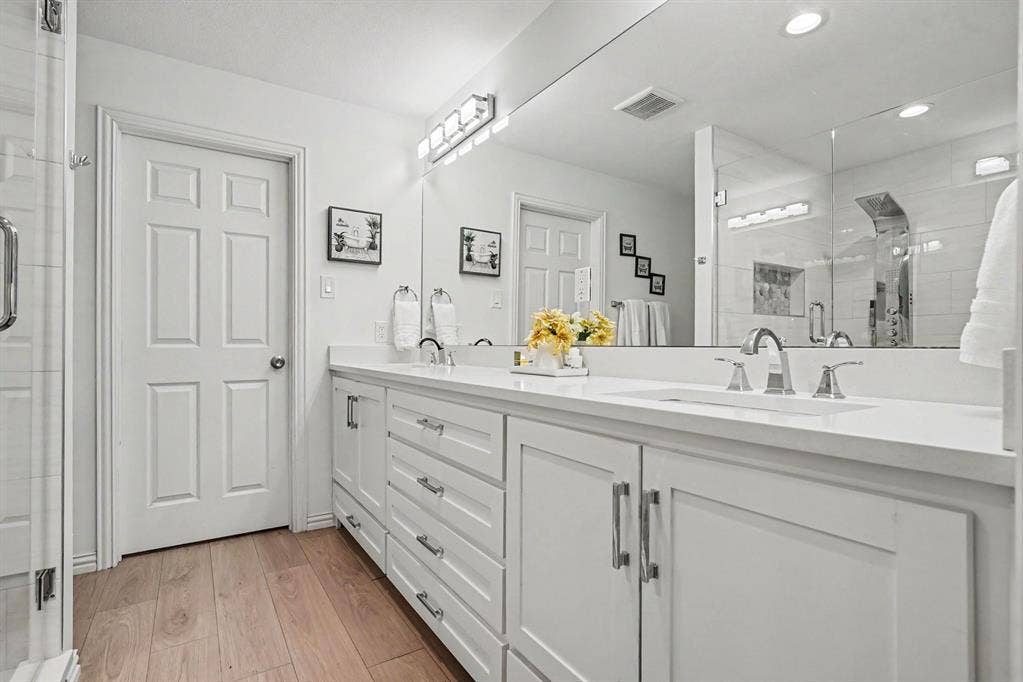 1405 N Buckner Boulevard, Dallas, TX 75218 1405 N Buckner Boulevard, Dallas, TX 75218