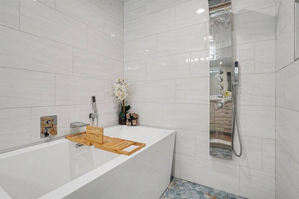 1405 N Buckner Boulevard, Dallas, TX 75218 1405 N Buckner Boulevard, Dallas, TX 75218
