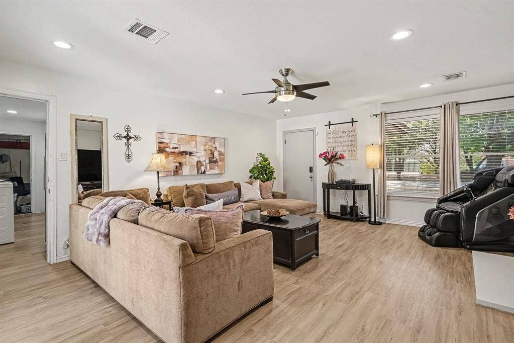 1405 N Buckner Boulevard, Dallas, TX 75218 1405 N Buckner Boulevard, Dallas, TX 75218