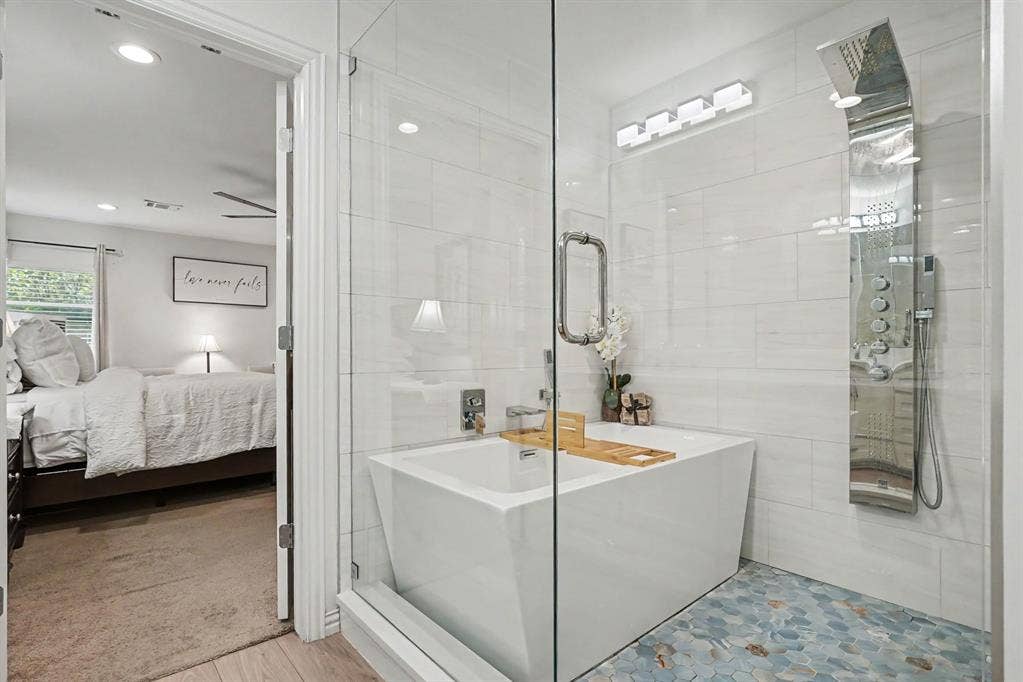 1405 N Buckner Boulevard, Dallas, TX 75218 1405 N Buckner Boulevard, Dallas, TX 75218