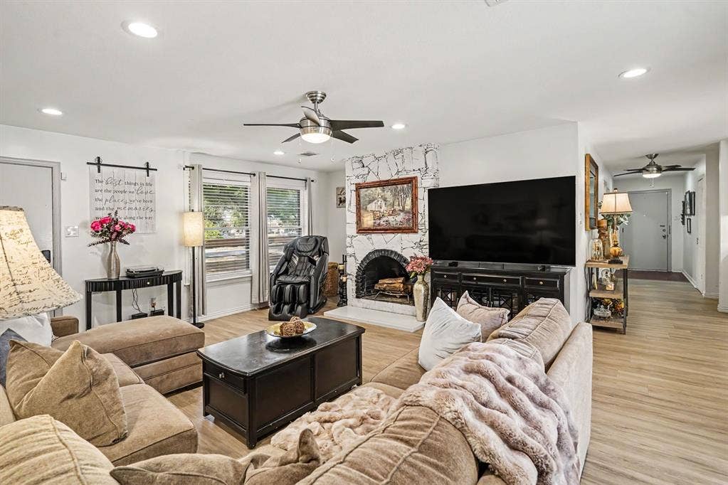 1405 N Buckner Boulevard, Dallas, TX 75218 1405 N Buckner Boulevard, Dallas, TX 75218
