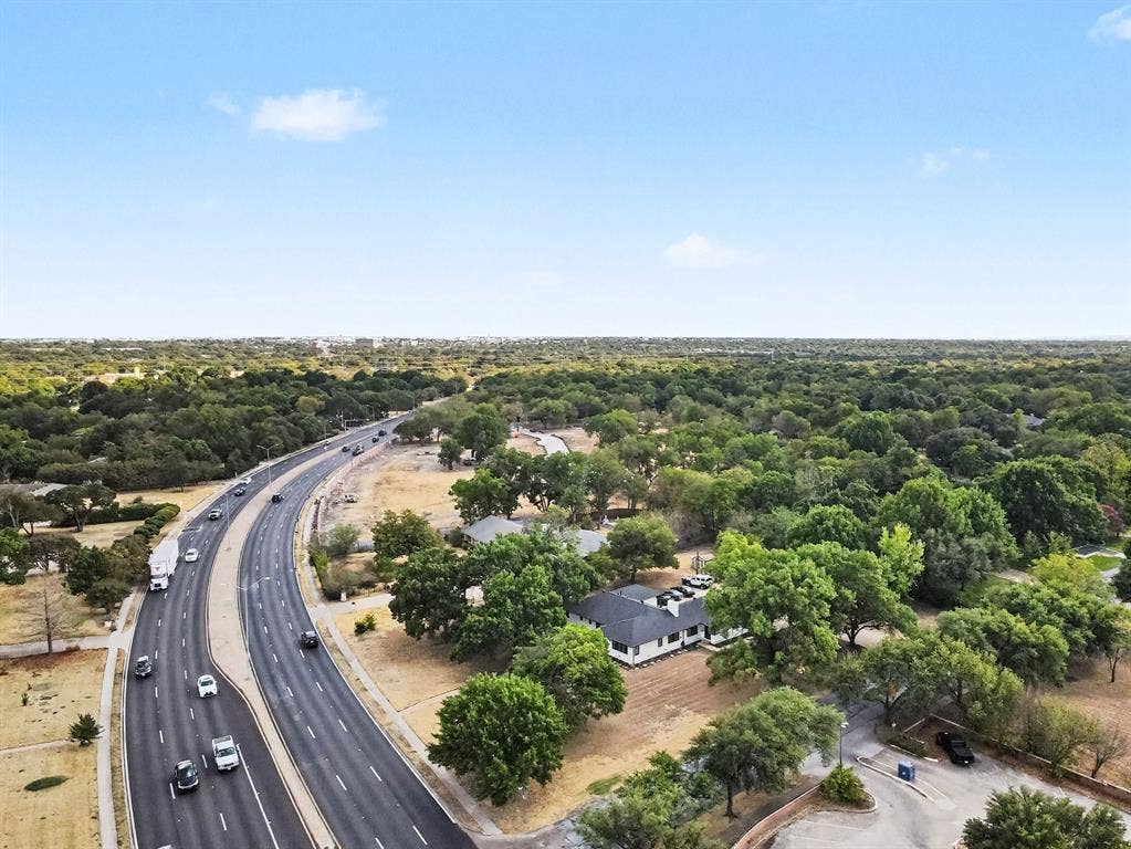 1405 N Buckner Boulevard, Dallas, TX 75218 1405 N Buckner Boulevard, Dallas, TX 75218
