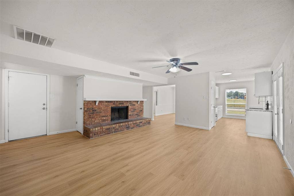 6513 Santa Fe Trail, Plano, TX 75023 6513 Santa Fe Trail, Plano, TX 75023