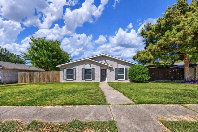 Property photo for 6513 Santa Fe Trail, Plano, TX