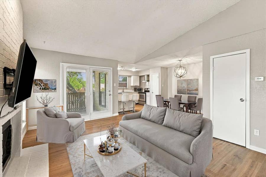 Property photo for 1901 Cloisters Drive, #920, Arlington, TX