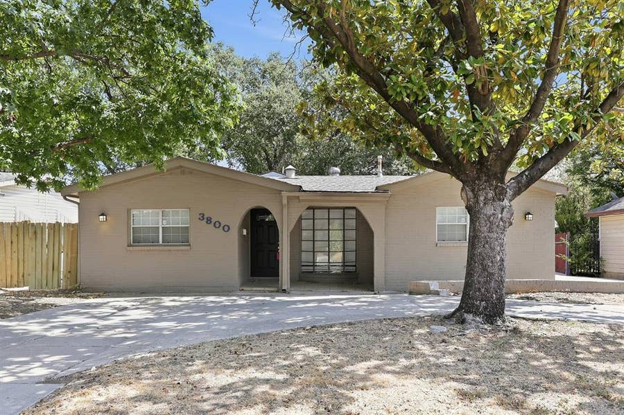 Property photo for 3800 Oscar Avenue, Fort Worth, TX