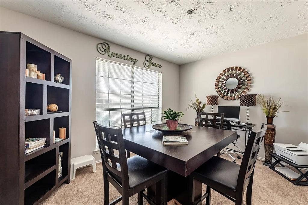 1328 Colmar Drive, Plano, TX 75023 1328 Colmar Drive, Plano, TX 75023